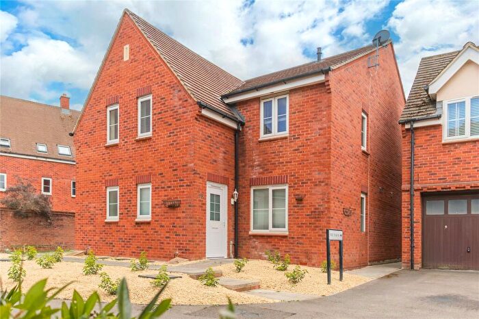 2 Bedroom Semi-Detached House For Sale In Deneb Drive, Oakhurst, Swindon, Wiltshire, SN25