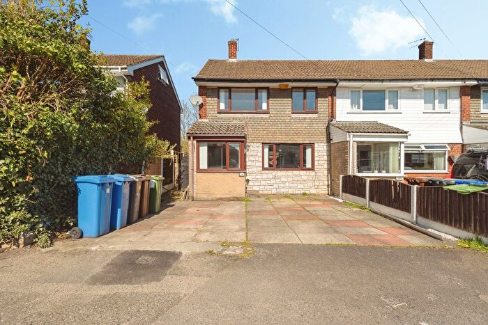 3 Bedroom End Terrace House For Sale In Turner Street, Denton, Manchester, Greater Manchester, M34