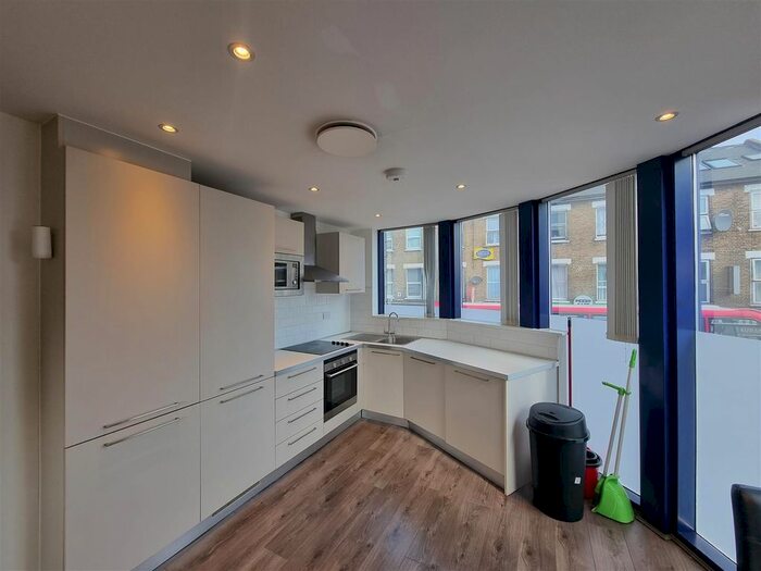 1 Bedroom Flat To Rent In Turnpike Lane, London, N8