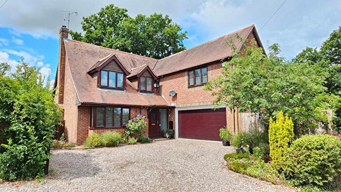 4 Bedroom Detached House For Sale In Church Lane, Beenham, Reading, RG7