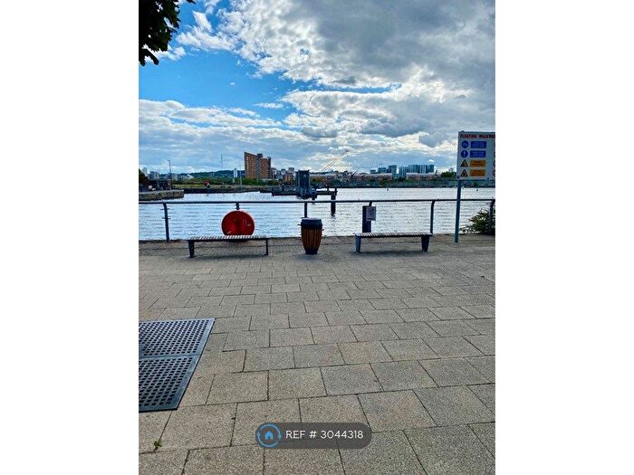 3 Bedroom Flat To Rent In Latitude Court, London, E16