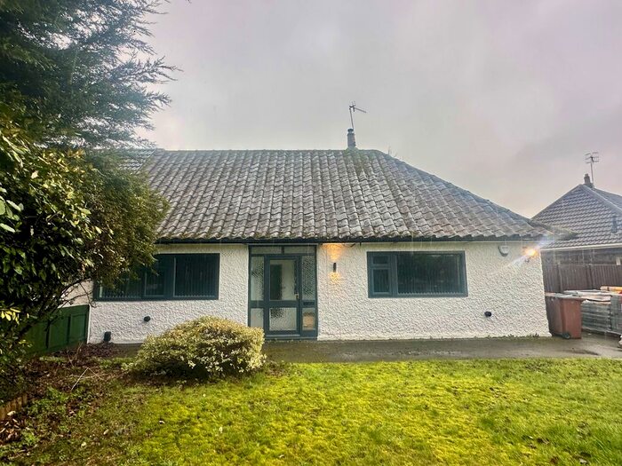 2 Bedroom Semi-Detached Bungalow To Rent In Middleton Boulevard, Lenton, NG8