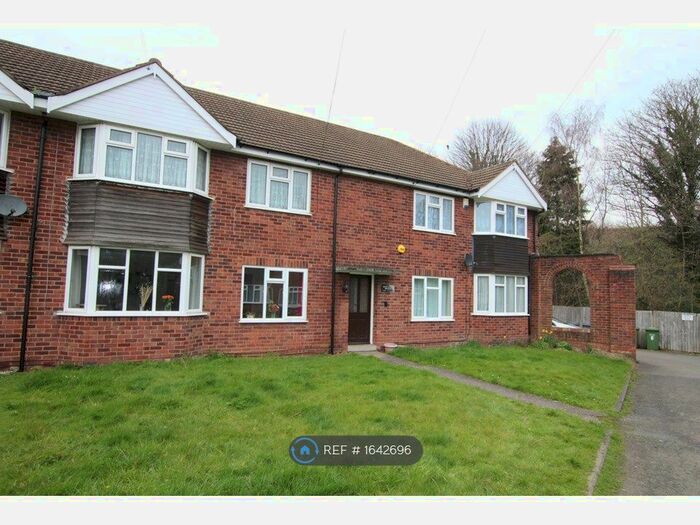 2 Bedroom Flat To Rent In Hartshill House, Acocks Green, Birmingham, B27