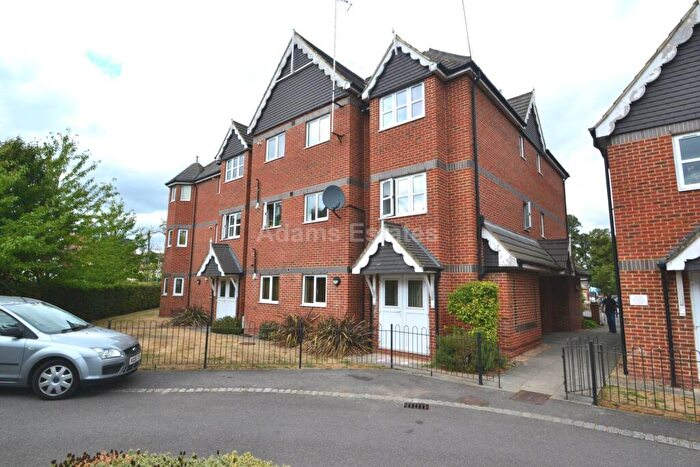 2 Bedroom Flat To Rent In Wokingham Road, Reading, RG6
