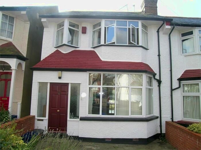 3 Bedroom Semi-Detached House To Rent In Shakespeare Road, Mill Hill NW7