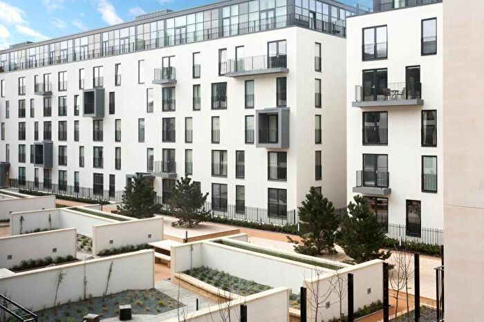 2 Bedroom Apartment To Rent In Leopold House, Percy Terrace, Bath, BA2
