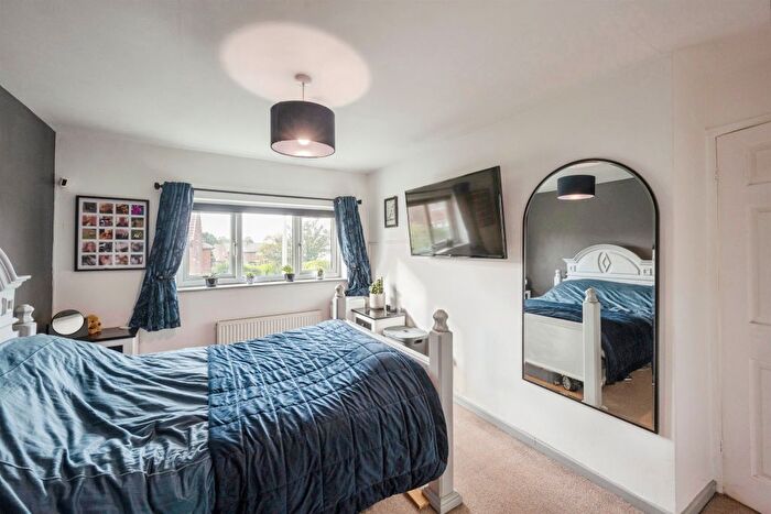 3 Bedroom Semi-Detached House For Sale In Westminster Crescent, Intake, Doncaster, DN2