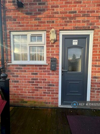 2 Bedroom Flat To Rent In Sherwood, Nottingham, NG5