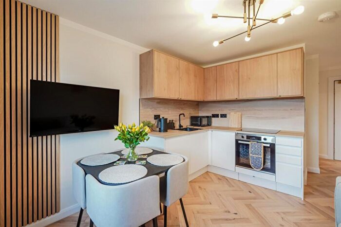 2 Bedroom Flat For Sale In B Kings Court, South William Street, Perth, PH2