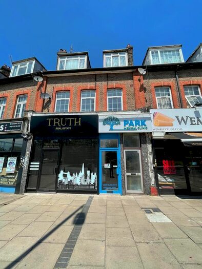 2 Bedroom Flat To Rent In The Broadway, Wembley, HA9