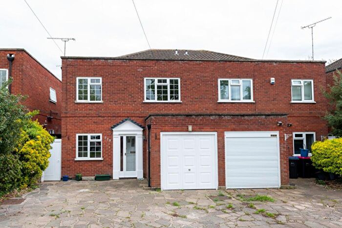 3 Bedroom Semi-Detached House To Rent In Southbourne Grove, Westcliff-on-Sea, SS0