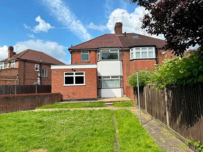 3 Bedroom Semi-Detached House To Rent In Howberry Close, Canons Park, Edgware, HA8