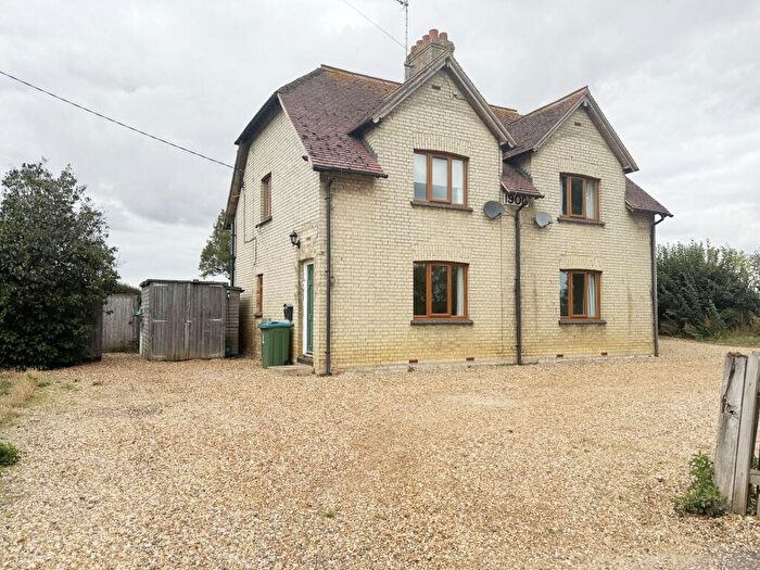 2 Bedroom Semi-Detached House To Rent In Hyde Lane Cottages, Foscott, Buckingham, MK18