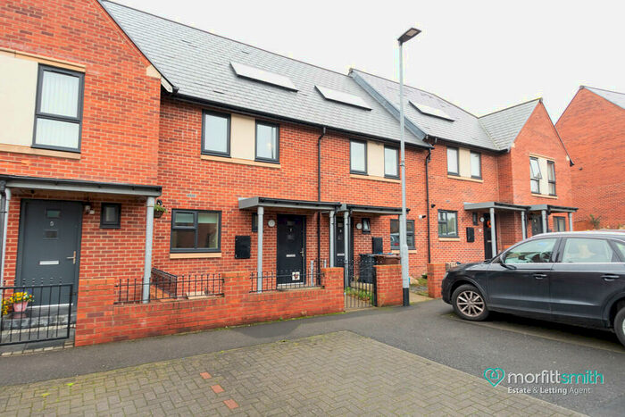 3 Bedroom Terraced House To Rent In Lavender Way, Wincobank, S5