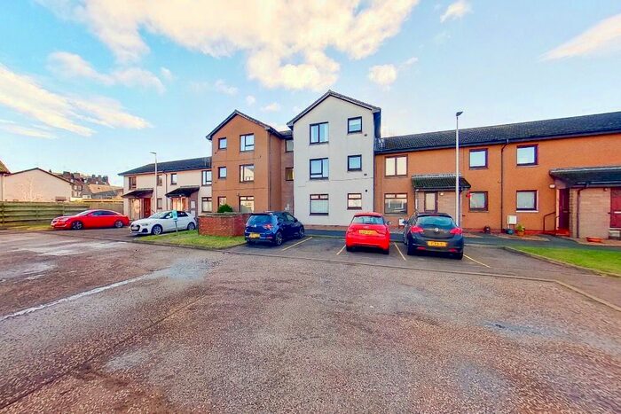 2 Bedroom Flat To Rent In The Maltings, Montrose, Angus, DD10