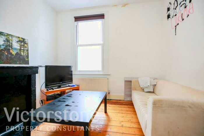 4 Bedroom End Of Terrace House To Rent In Agar Place, Camden, London, NW1