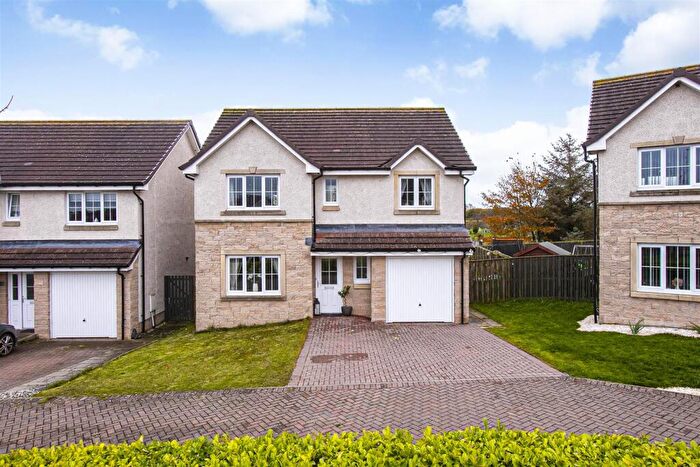 4 Bedroom Detached House For Sale In Jennie Lee Road, Cowdenbeath, KY4