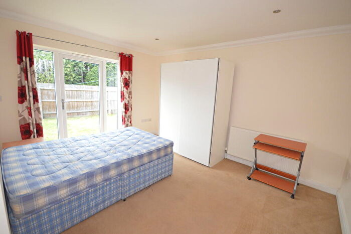 4 Bedroom Detached House To Rent In Ensbury Gardens, Ensbury Park, Bournemouth, BH10
