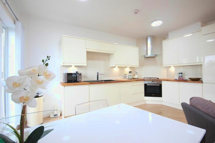 2 Bedroom Flat To Rent In The Moorings, Hockley, Birmingham B18