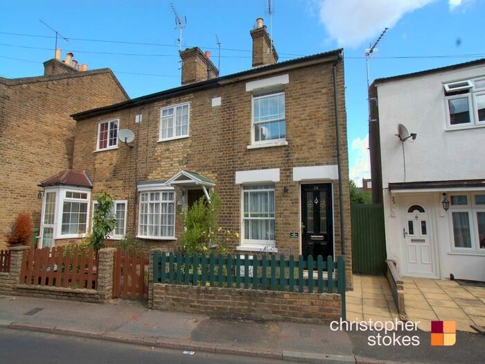 2 Bedroom End Of Terrace House To Rent In Albury Grove Road, Cheshunt, Hertfordshire, EN8