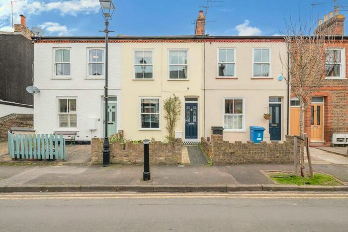 3 Bedroom Terraced House To Rent In Oxford Road, Windsor, SL4