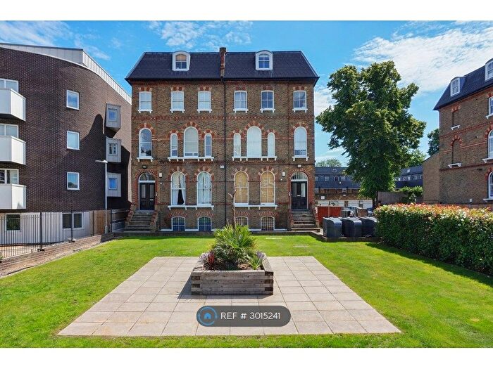 1 Bedroom Flat To Rent In Brixton Road, London, SW9