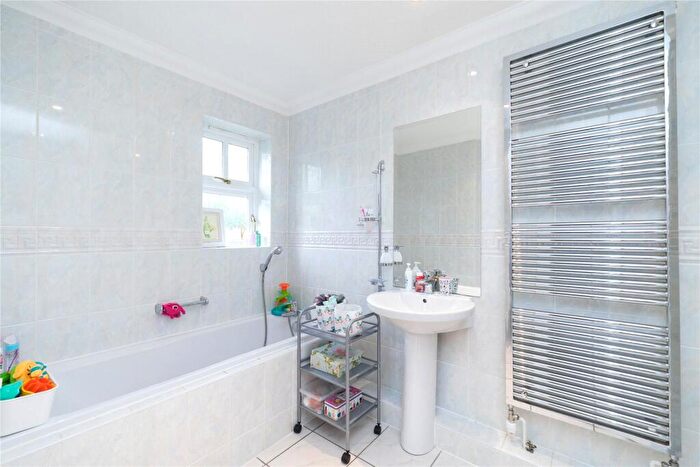 5 Bedroom Detached House To Rent In Hill Close, Cobham, Surrey, KT11