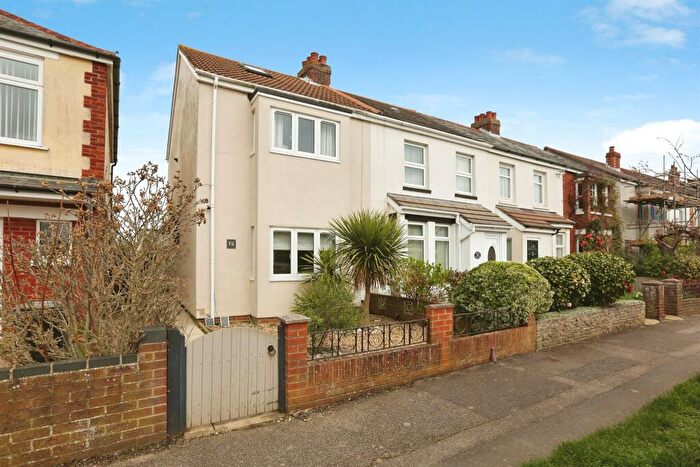 2 Bedroom Semi Detached House For Sale In Bury Hall Lane, Gosport, PO12