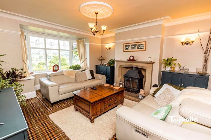 4 Bedroom Detached House For Sale In County Brook Lane, Foulridge, BB8