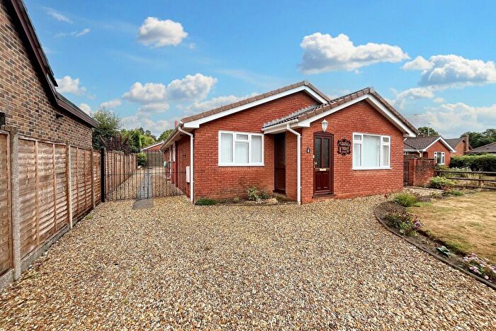 3 Bedroom Detached Bungalow For Sale In Verwood, BH31