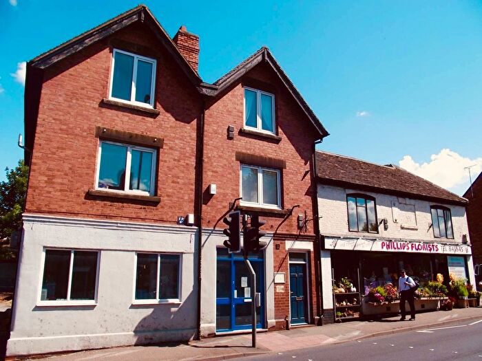 2 Bedroom Flat To Rent In St. Peters Street, Burton-On-Trent, Staffordshire, DE15