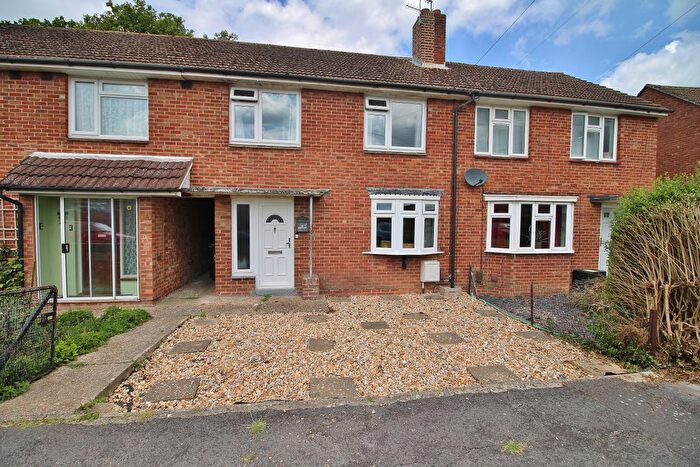 3 Bedroom Terraced House For Sale In Redbridge Grove, Bedhampton, PO9