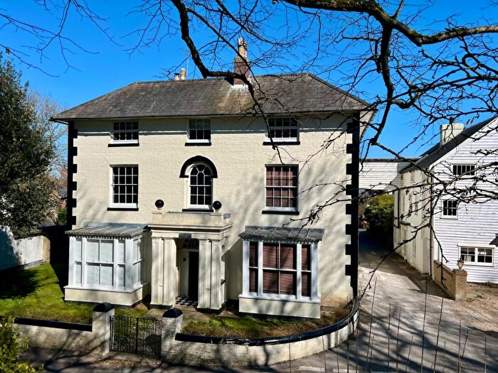 3 Bedroom Penthouse For Sale In High Street, St. Margarets-at-Cliffe, Dover, CT15