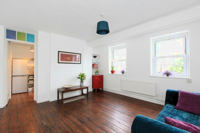 2 Bedroom Apartment To Rent In Cyrus House, Clerkenwell, EC1V