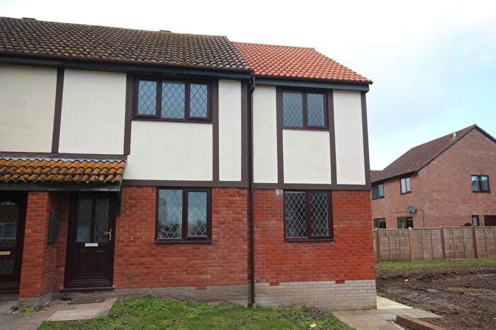 4 Bedroom Property To Rent In Kings Drive, Westonzoyland, Bridgwater, TA7