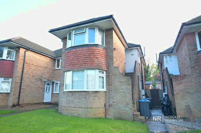 3 Bedroom Maisonette To Rent In Garrison Lane, Chessington, Surrey., KT9