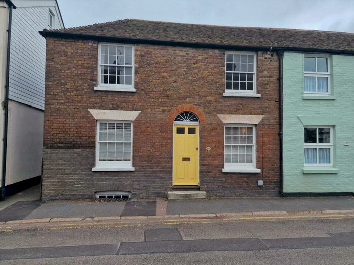2 Bedroom House To Rent In West Street, Deal, CT14