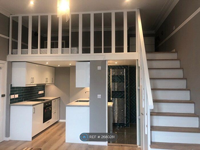 1 Bedroom Flat To Rent In Ramilies, Southsea, PO5