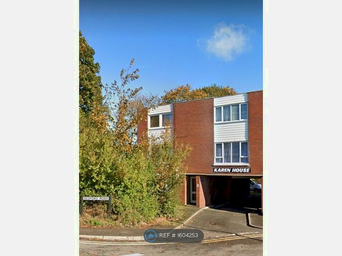 2 Bedroom Flat To Rent In Bedford Road, Henlow, SG16