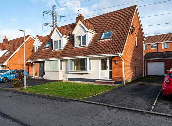 3 Bedroom Semi-detached Chalet Bungalows For Sale In Upper Malvern Drive, Belfast, BT8