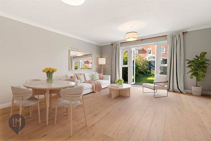 3 Bedroom Property To Rent In Riverdale Drive, London, SW18