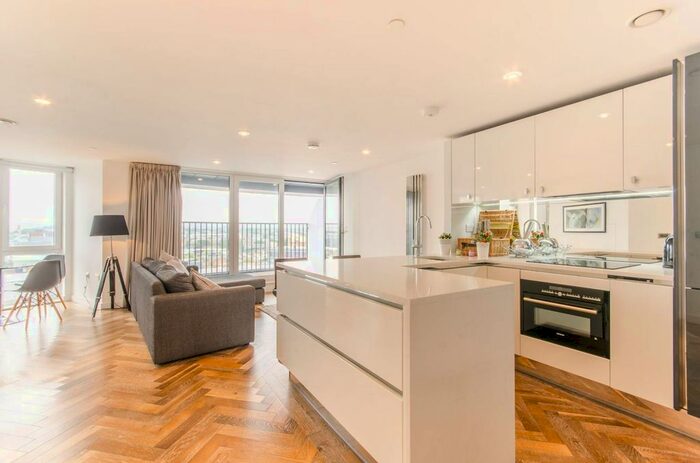 1 Bedroom Flat To Rent In Eagle Point, City, London, EC1V
