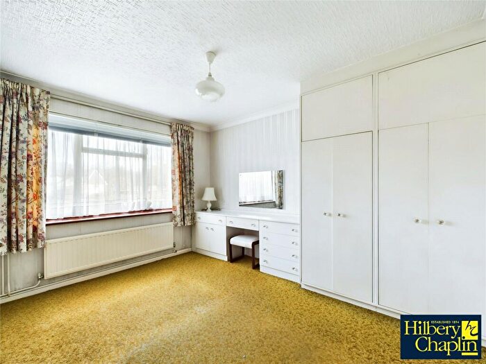 2 Bedroom Bungalow For Sale In Arnolds Avenue, Hutton, Brentwood, Essex, CM13