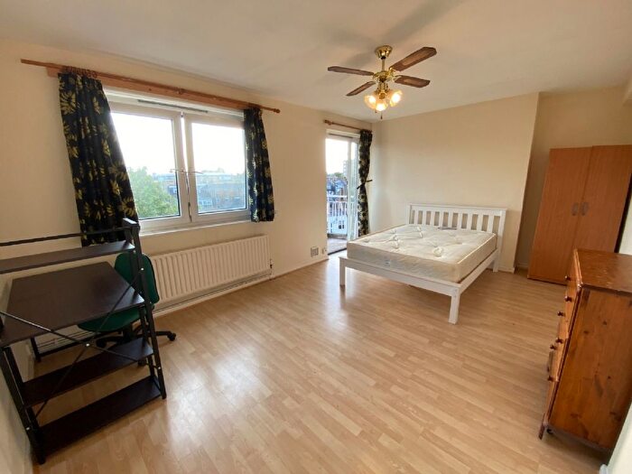 3 Bedroom Flat To Rent In Bayham Street, NW1