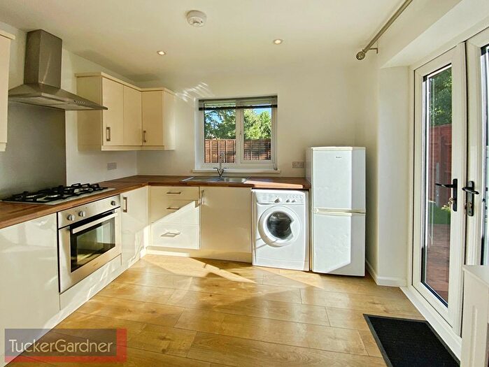 2 Bedroom Bungalow To Rent In Girton, Cambridge, CB3