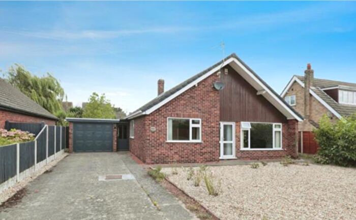 3 Bedroom Detached Bungalow For Sale In Park Lane, Westwoodside, Doncaster, DN9