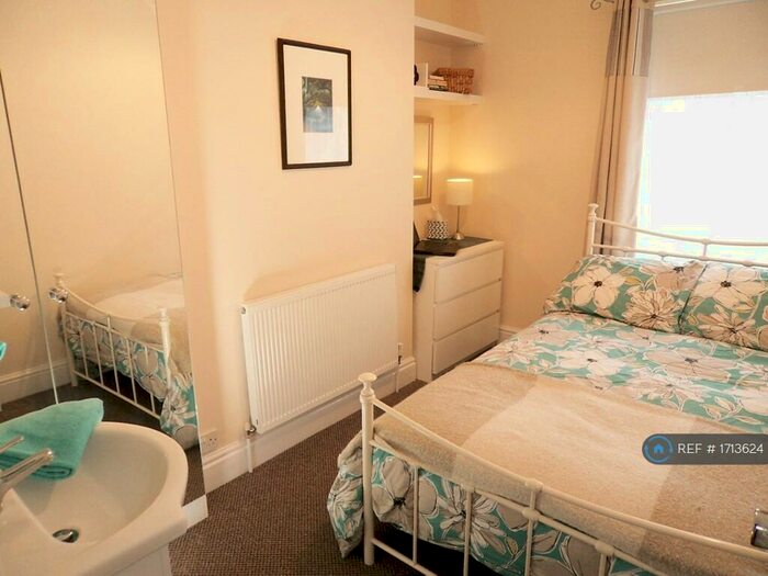 3 Bedroom Terraced House To Rent In Welbeck Street, Hull, HU5