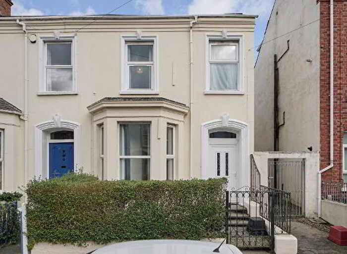 5 Bedroom Semi-Detached House For Sale In Ashley Avenue, Belfast, BT9