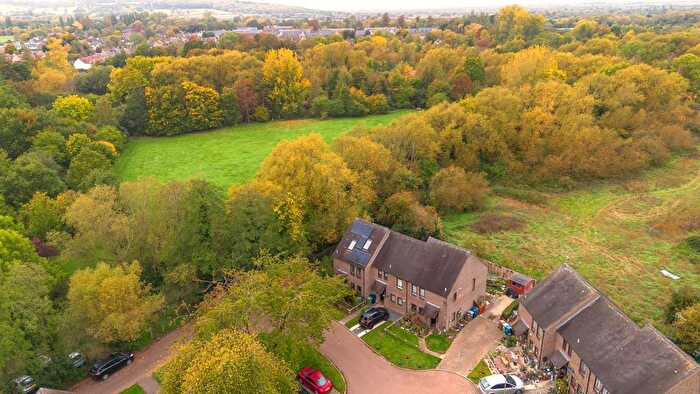 4 Bedroom End Of Terrace House For Sale In Goose Green Close, Wolvercote, OX2