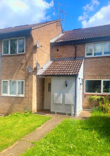 1 Bedroom Maisonette To Rent In Lakemead, Ashford, TN23